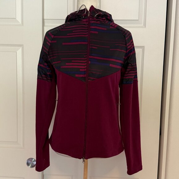 NikeRunning Women DriFit Full Zip Hooded Athletic Jacket in Wine Maroon Burgundy - Picture 1 of 7